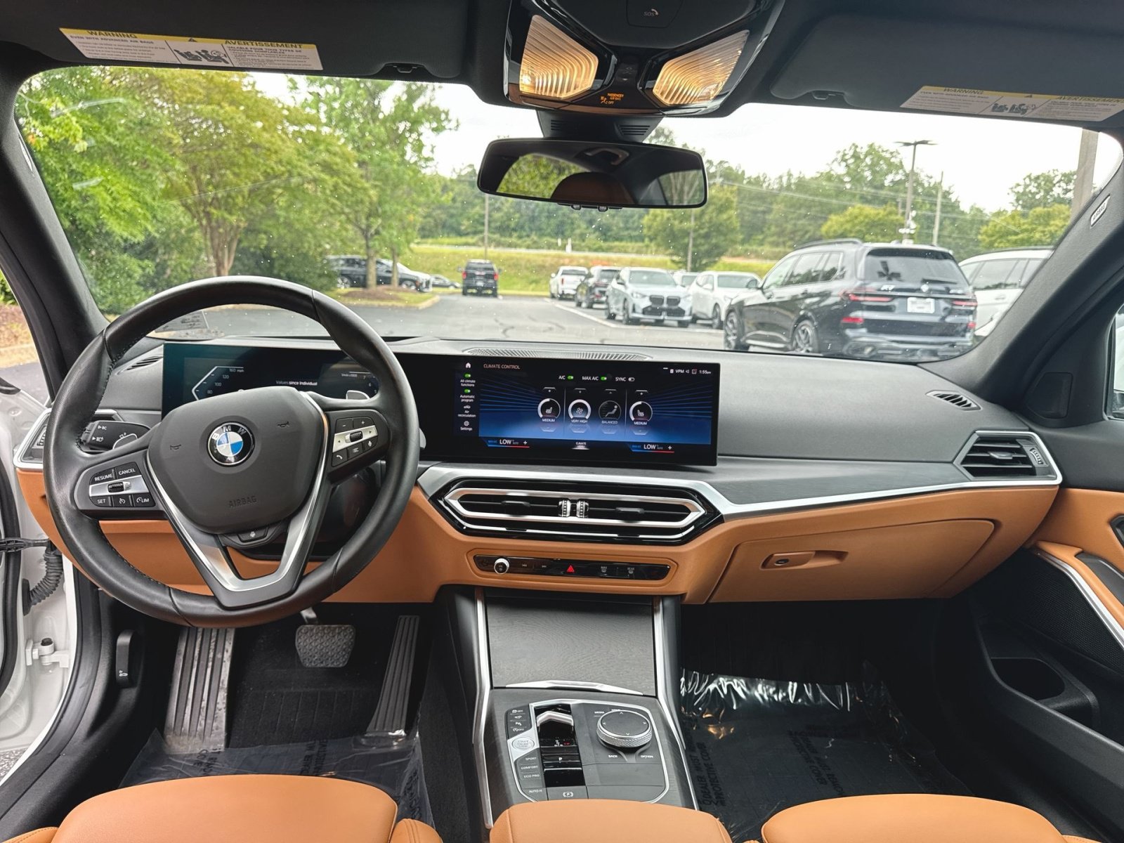 Used 2024 BMW 330i Sedan w/ Premium Package RWD image 12