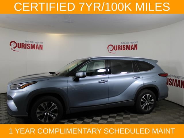 Used 2022 Toyota Highlander XLE FWD image 3