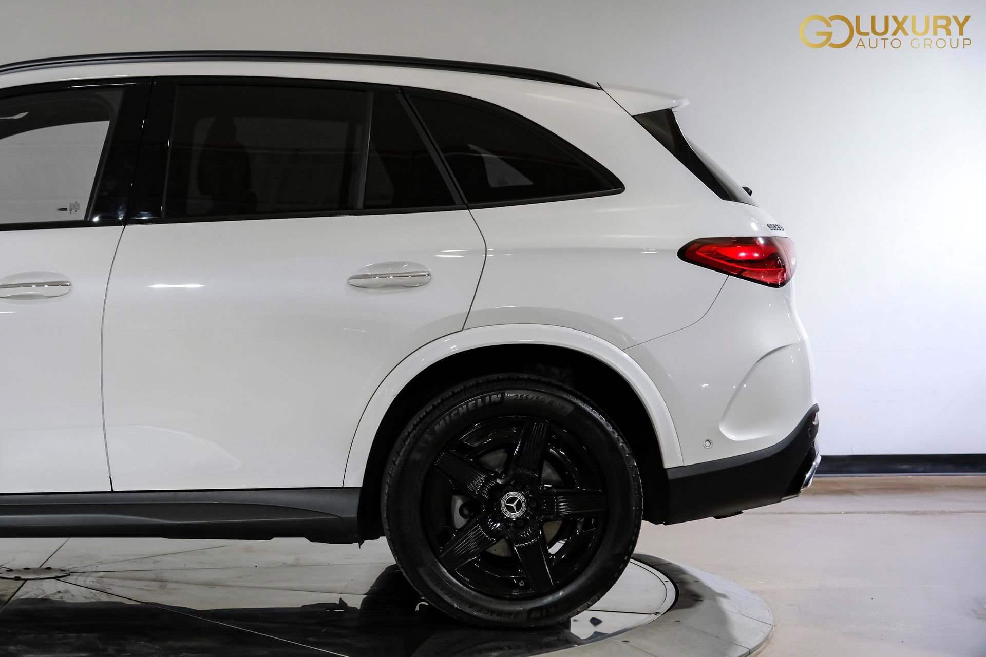 Used 2024 Mercedes-Benz GLC 300 4MATIC image 15