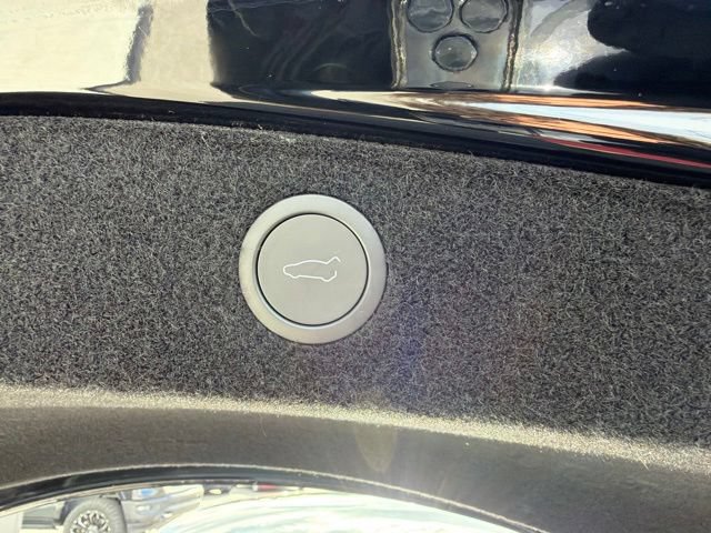 Used 2024 Tesla Model 3 Long Range AWD/4WD image 9