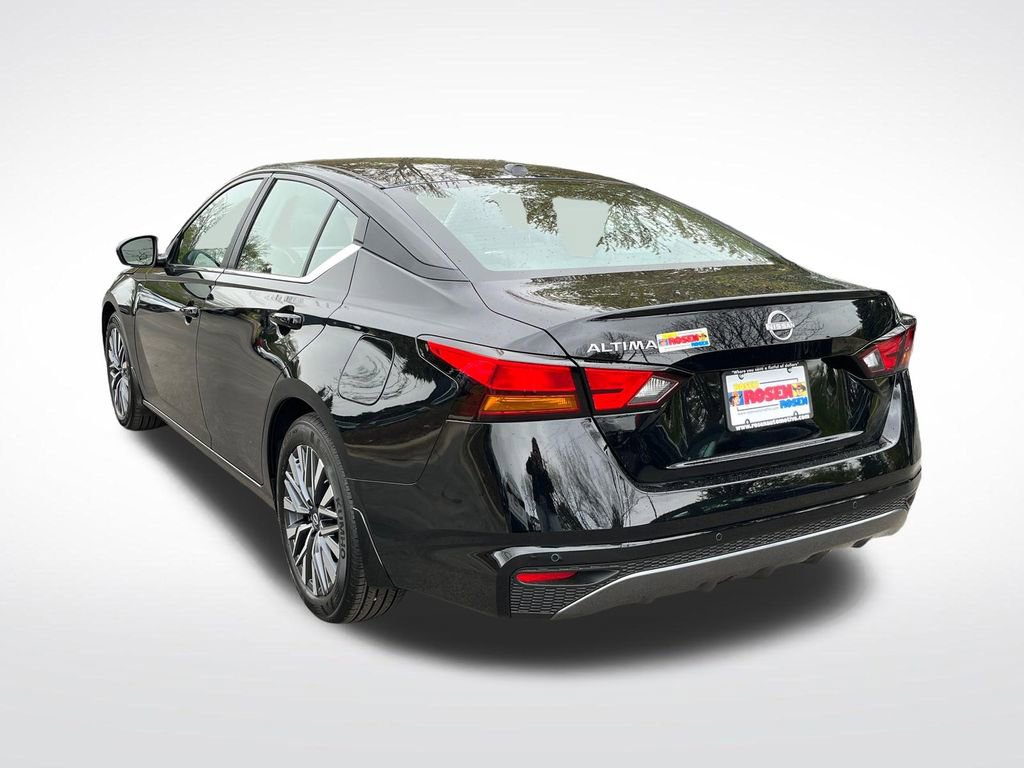 New 2026 Nissan Altima 2.5 SV FWD image 3
