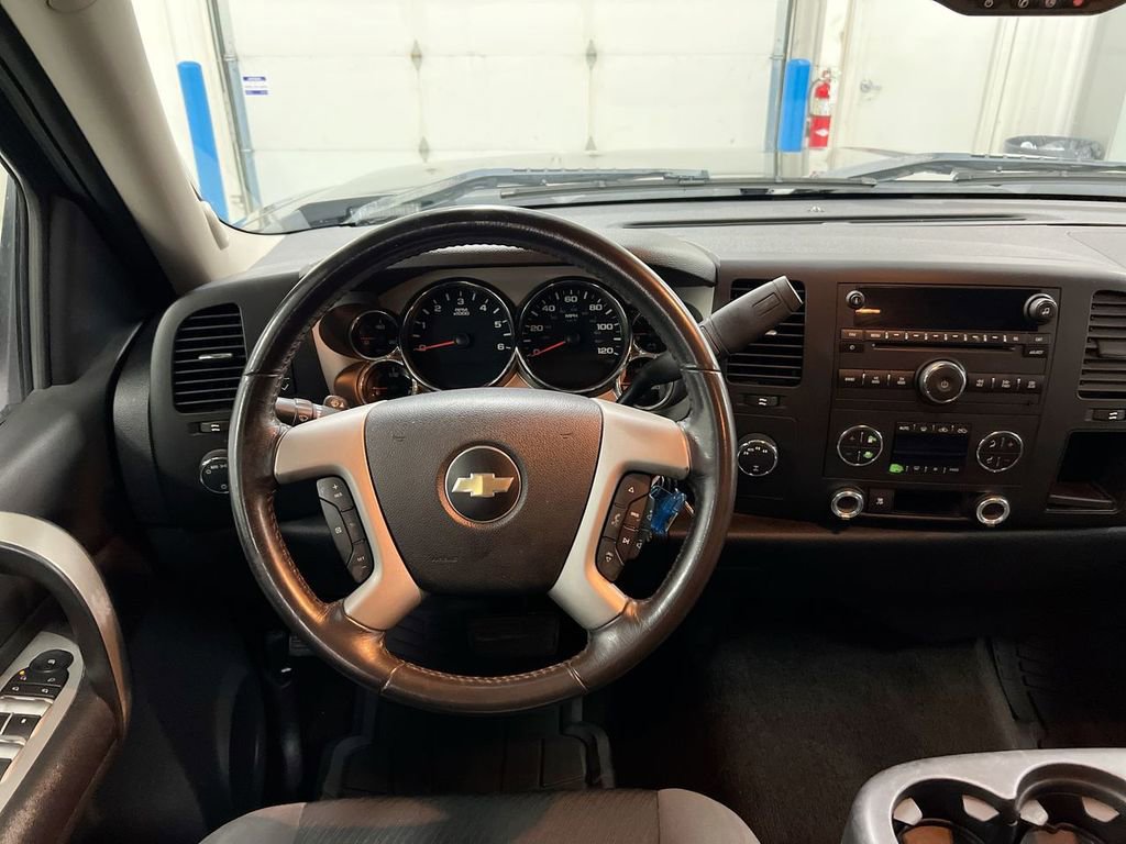 Used 2009 Chevrolet Silverado 1500 LT w/ Power Pack Plus image 11