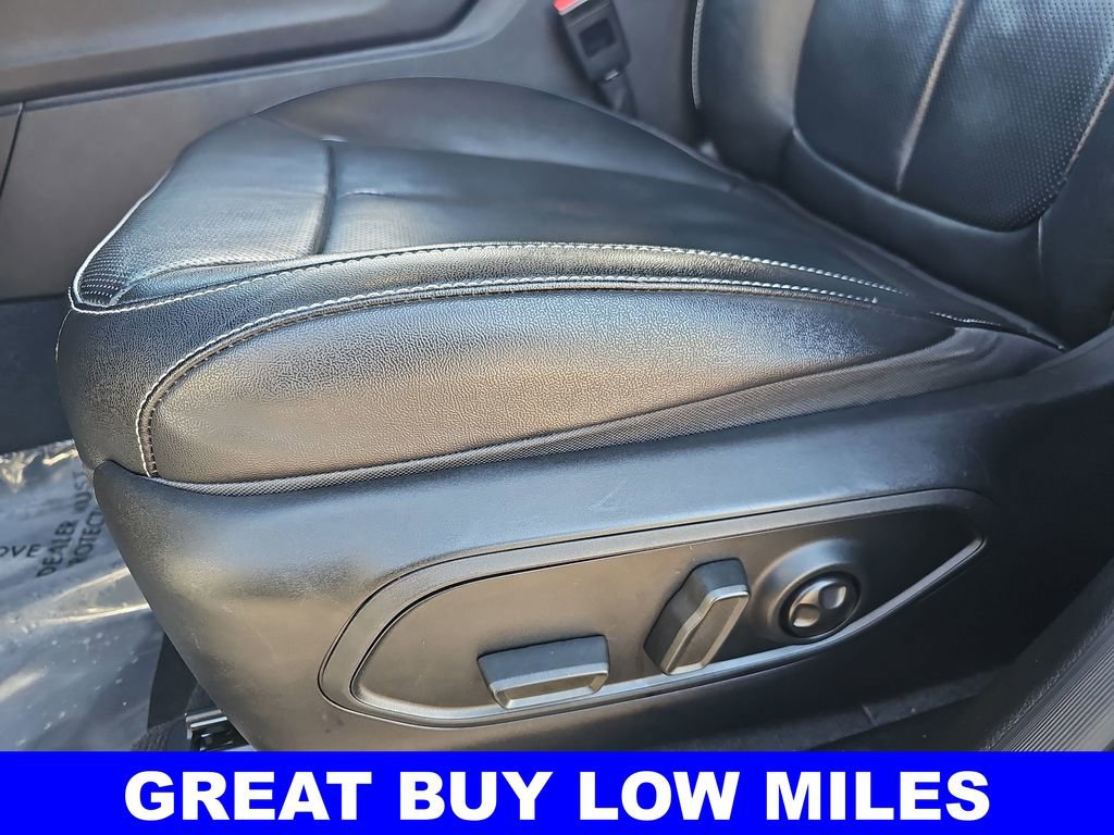 Used 2023 Jeep Grand Cherokee Limited w/ Luxury Tech Group II image 30