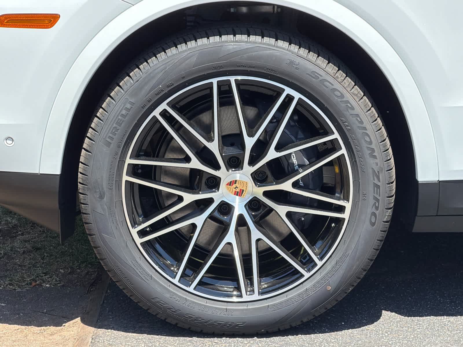 New 2026 Porsche Cayenne AWD/4WD image 32