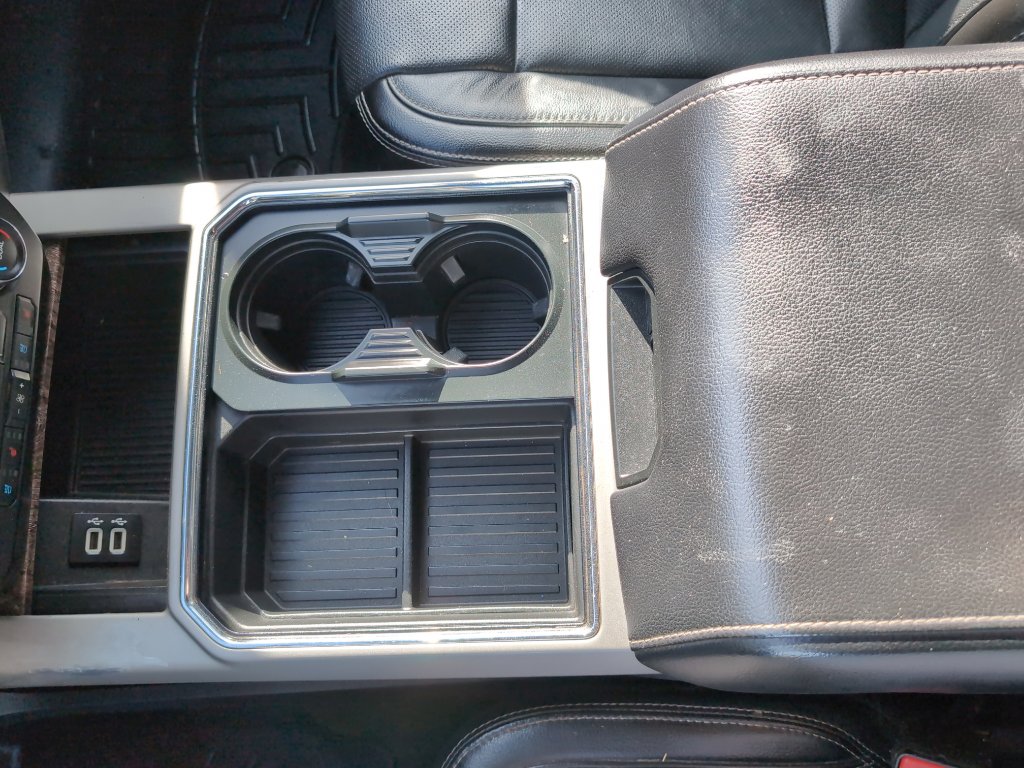 Used 2017 Ford F250 Lariat w/ Chrome Package image 25