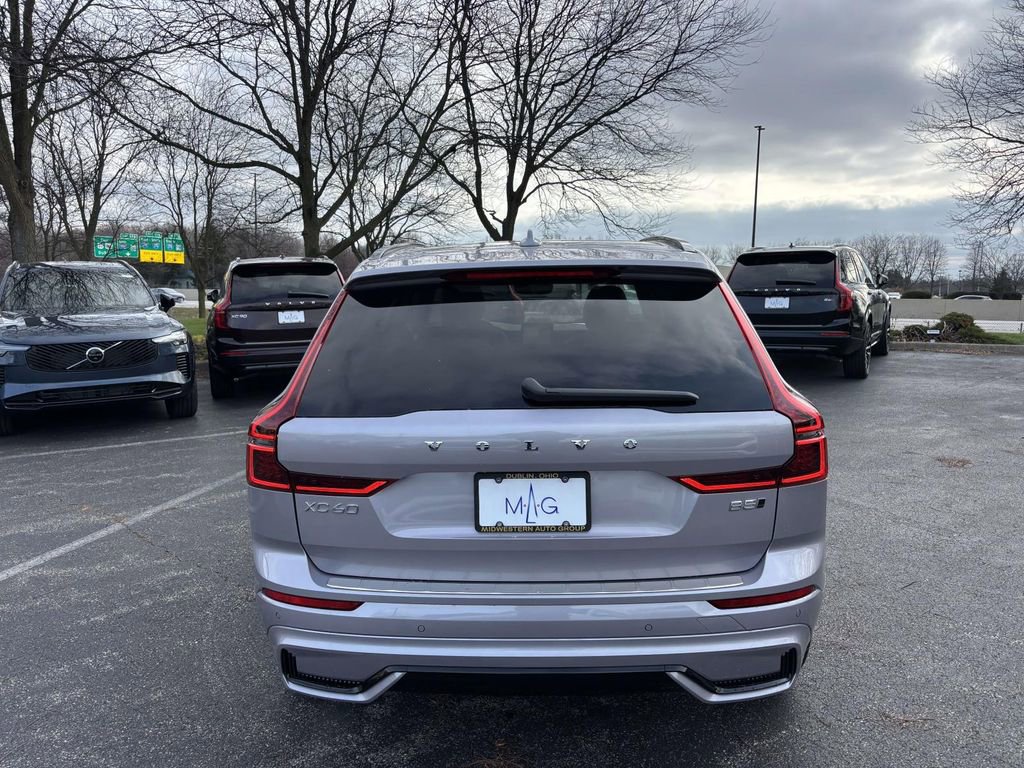New 2026 Volvo XC60 B5 Plus w/ Protection Package Premier image 6