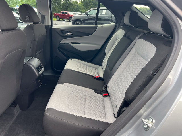 Used 2024 Chevrolet Equinox LT w/ Driver Convenience Package AWD/4WD image 5