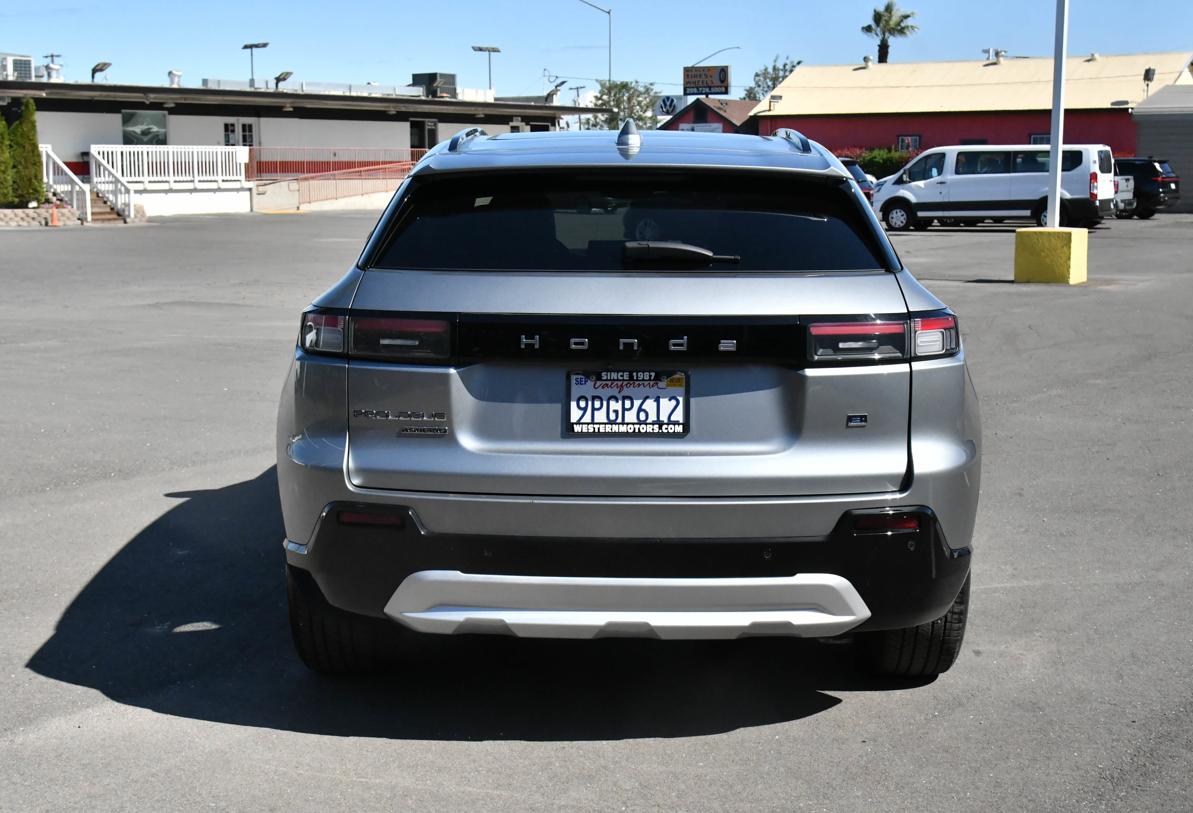 Used 2024 Honda Prologue Touring image 7