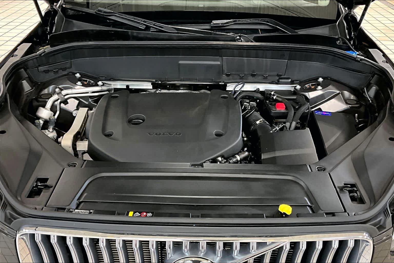 Certified 2024 Volvo XC90 B6 Plus w/ Protection Package Premier AWD/4WD image 29
