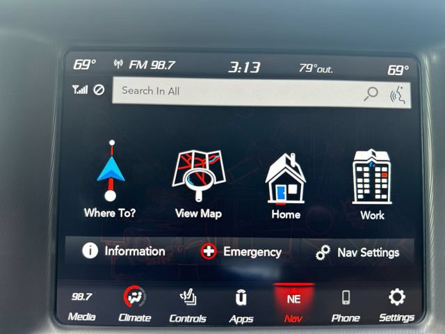 Used 2023 Dodge Charger SXT w/ Blacktop Package AWD/4WD image 19