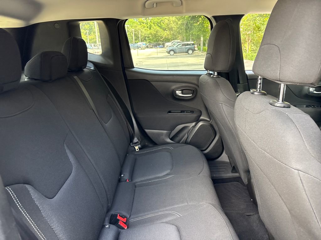 Used 2020 Jeep Renegade Sport FWD image 28