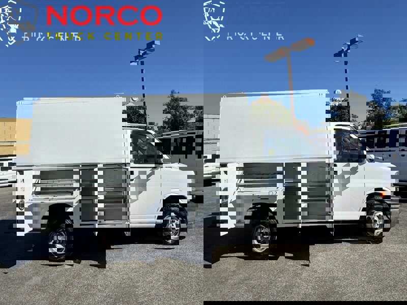 Used 2019 Chevrolet Express 3500 3500 w/ Power Convenience Package image 2