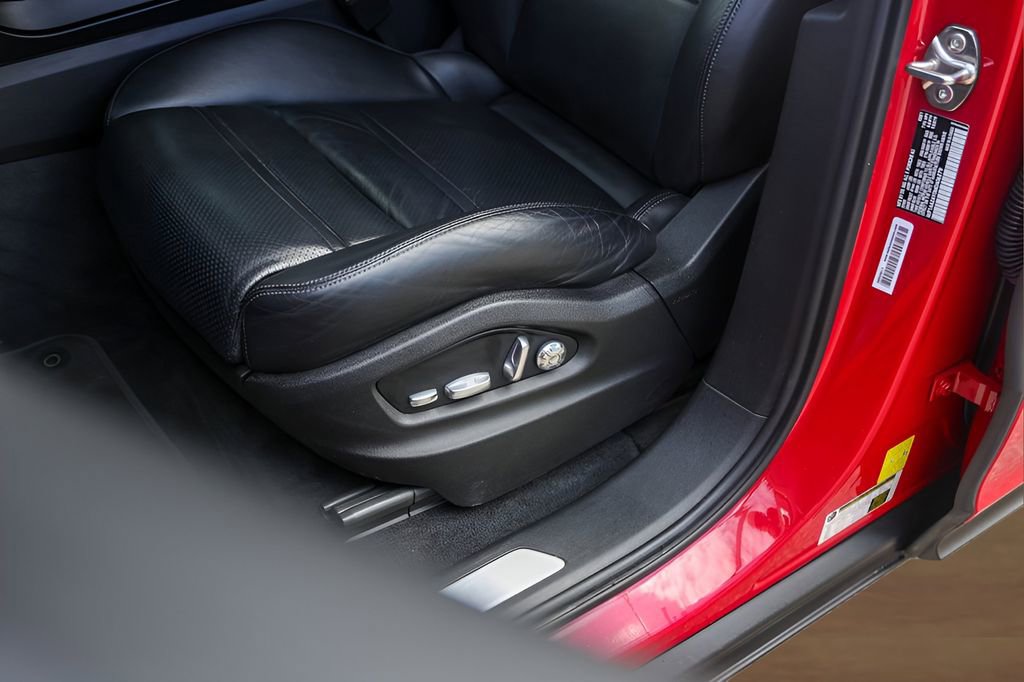 Used 2021 Porsche Cayenne image 8