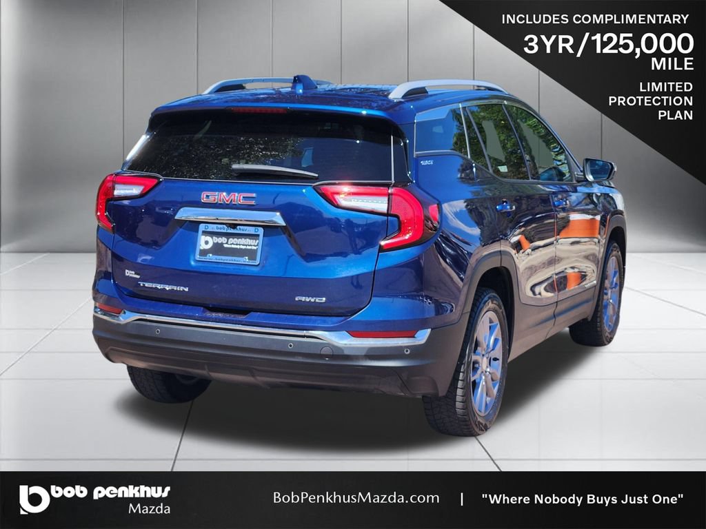 Used 2022 GMC Terrain SLT w/ Infotainment Package II AWD/4WD image 25