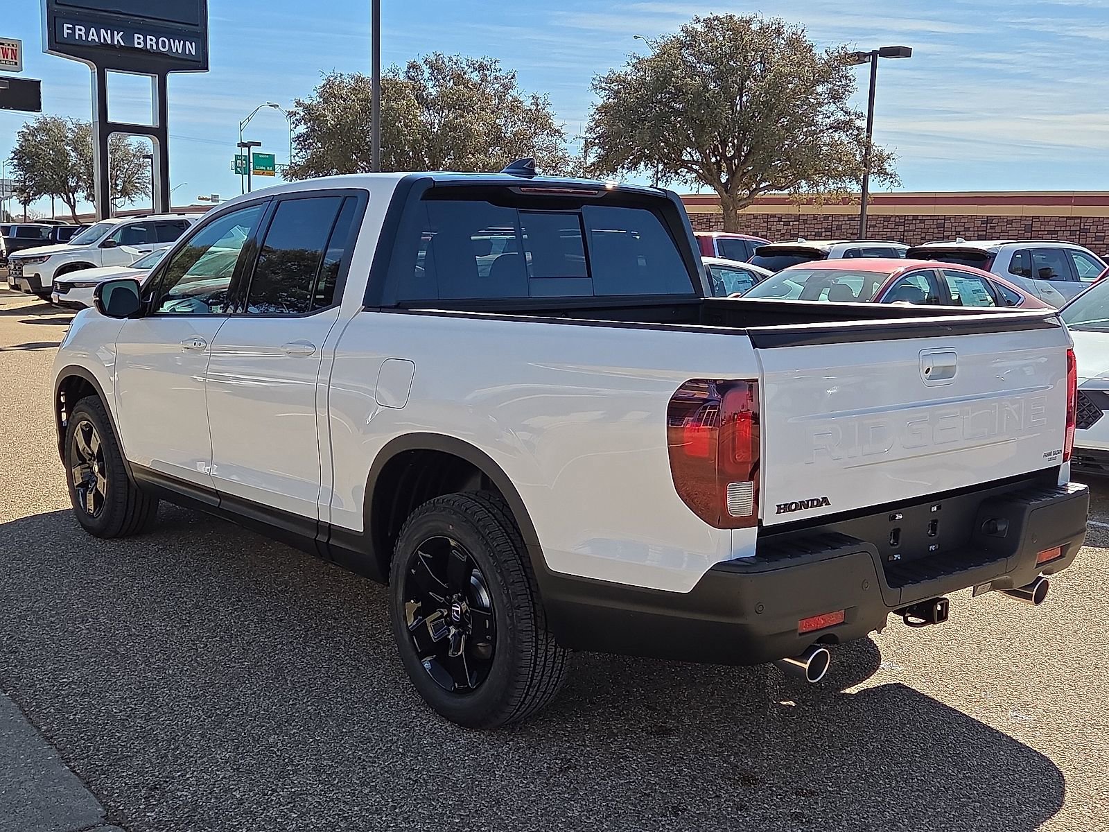 New 2026 Honda Ridgeline Black Edition image 3