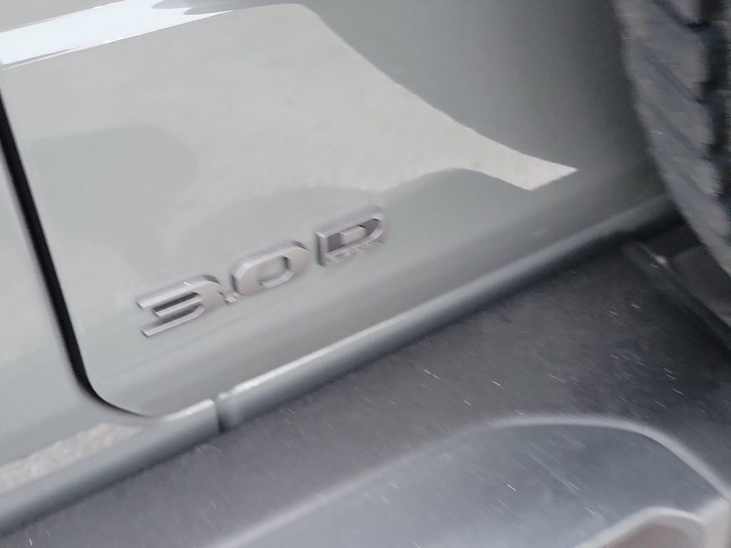 Used 2023 Jeep Wrangler Unlimited Rubicon image 40