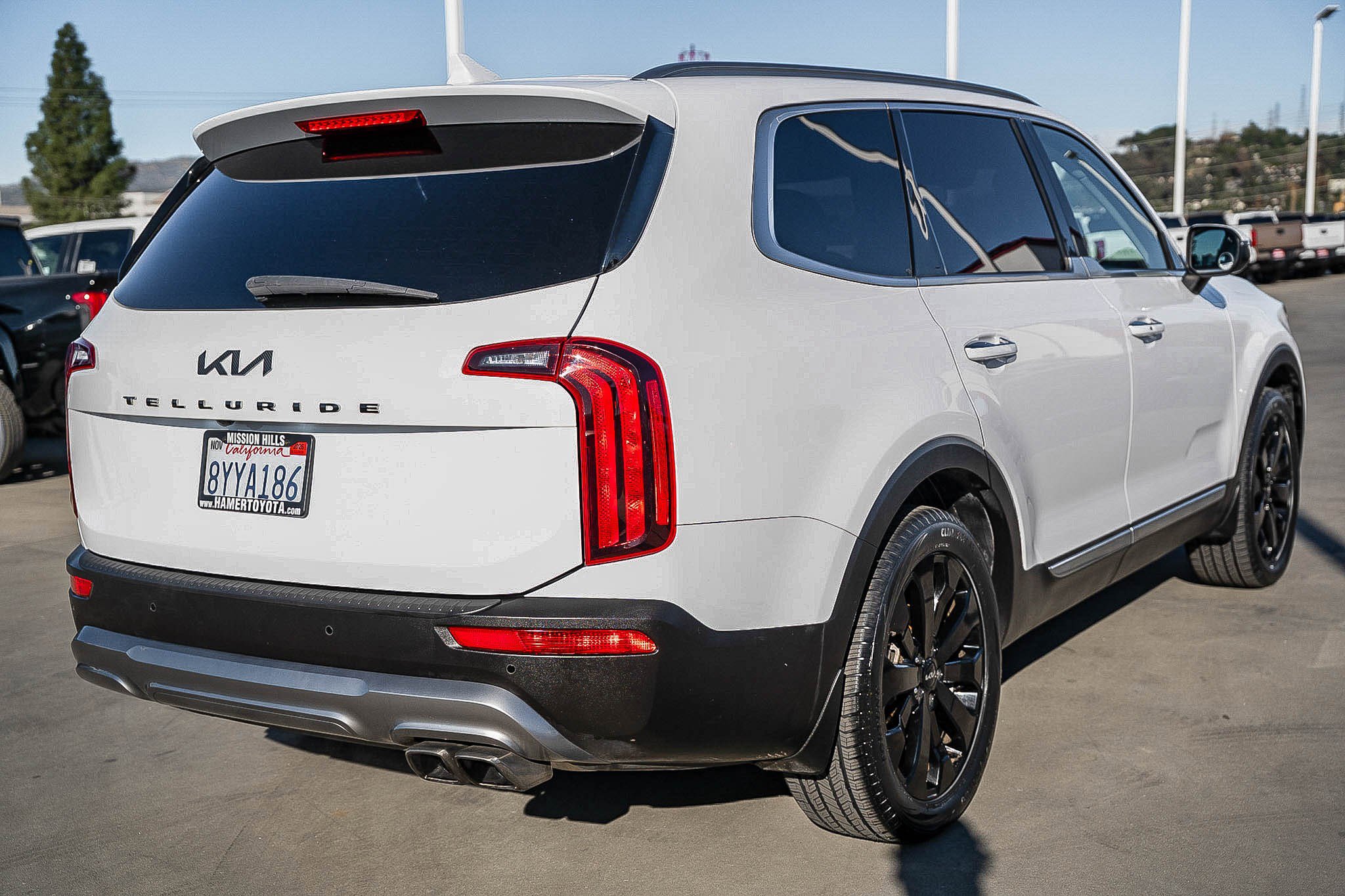 Used 2022 Kia Telluride S image 9