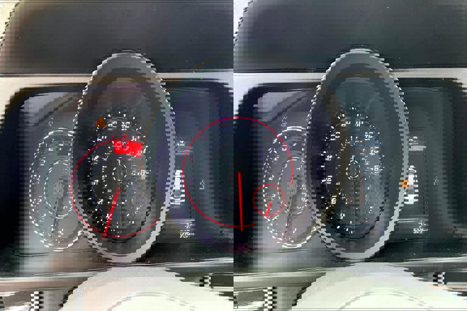 Used 2022 Hyundai Elantra SEL w/ Preferred Accessory Package image 22