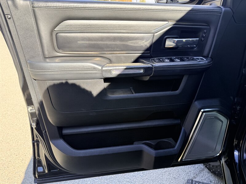 Used 2020 RAM 2500 Limited RWD image 20