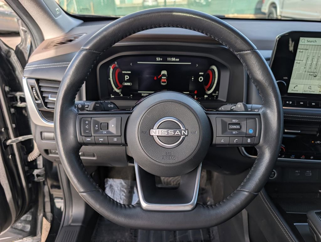 Used 2023 Nissan Rogue Platinum w/ Platinum Premium Package image 22