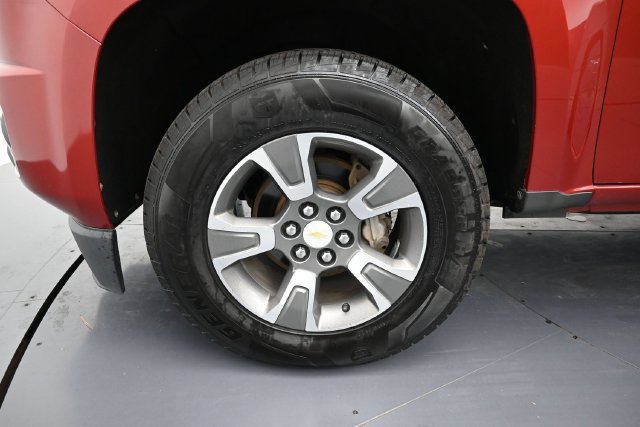 Used 2016 Chevrolet Colorado Z71 AWD/4WD image 9
