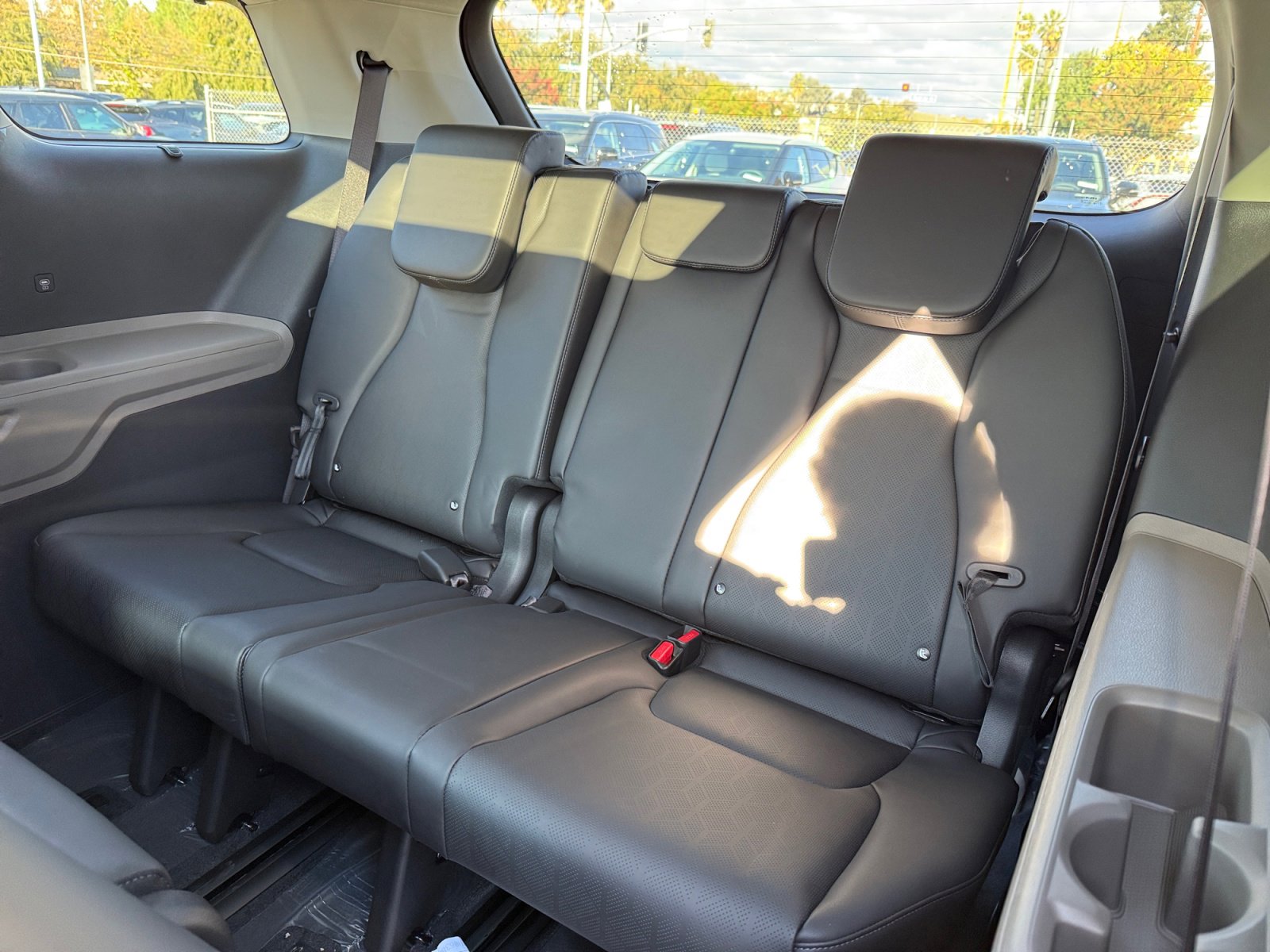 New 2026 Kia Carnival SX image 21