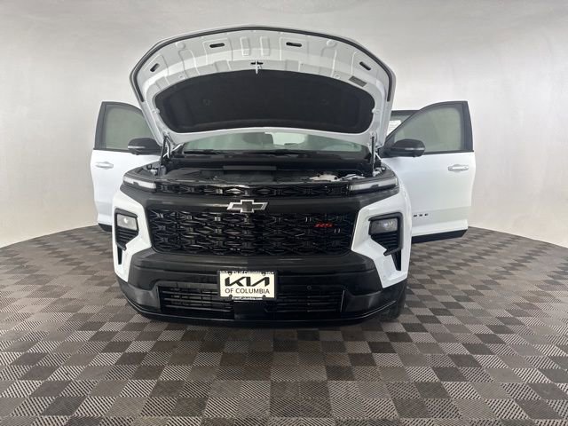 Used 2026 Chevrolet Traverse RS w/ LPO, Floor Liner Package image 13