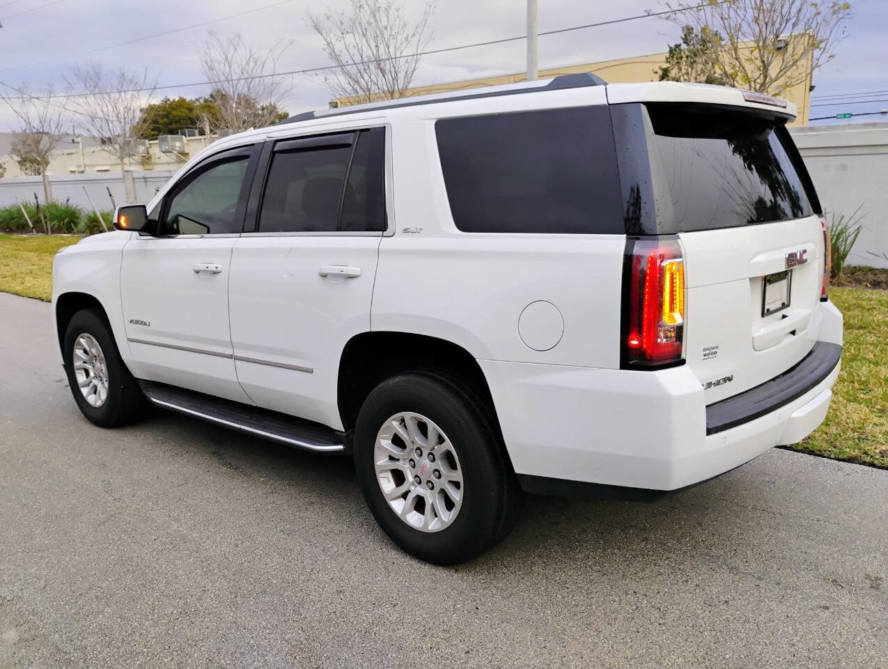 Used 2016 GMC Yukon SLT AWD/4WD image 7