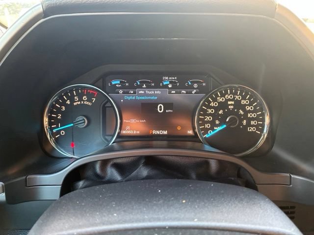 Used 2020 Ford F150 Lariat w/ Equipment Group 502A Luxury AWD/4WD image 13