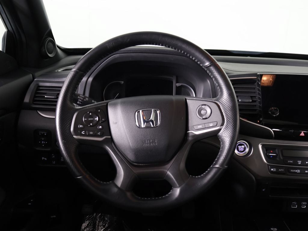 Used 2024 Honda Passport EX-L image 43