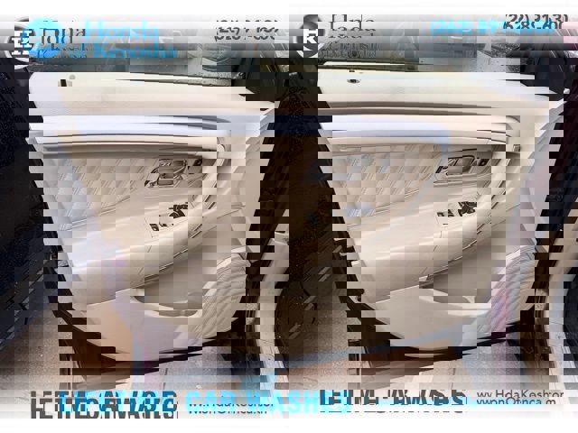 Used 2019 Ford Taurus SEL w/ Equipment Group 201A image 7