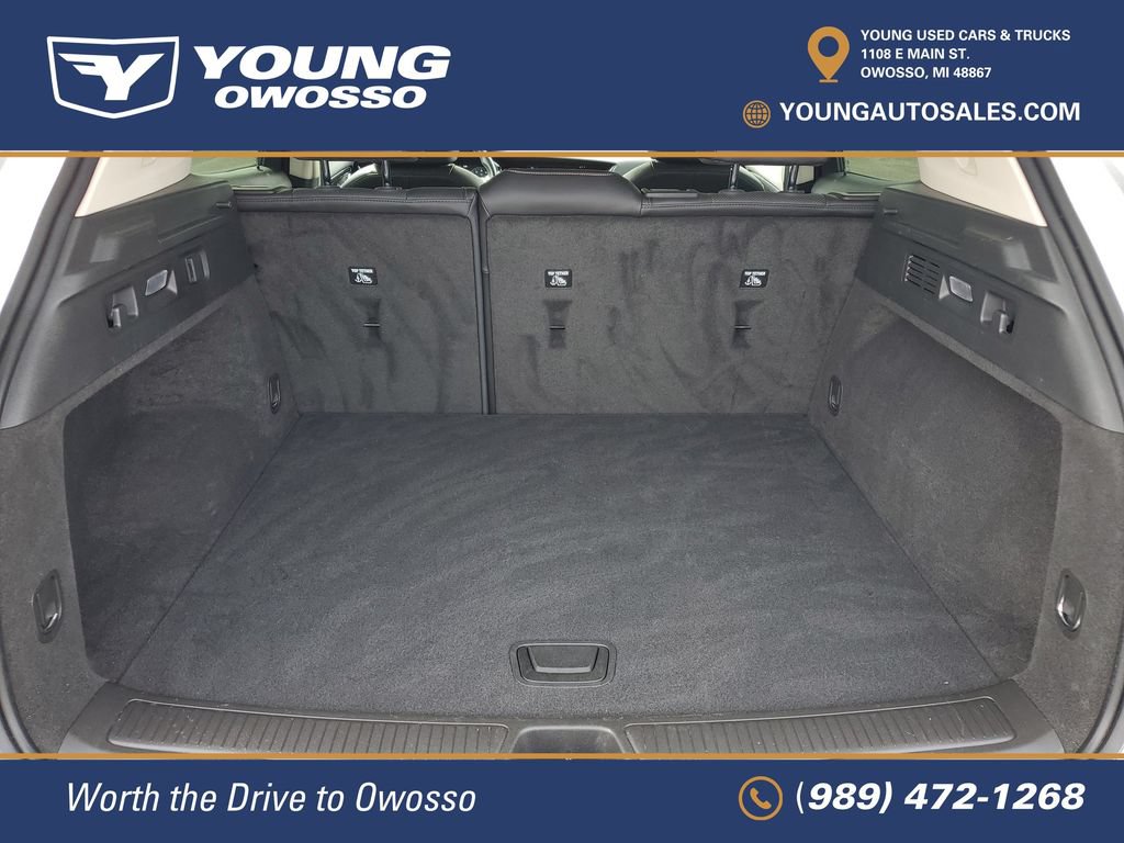 Used 2023 Buick Envision Essence AWD/4WD image 29