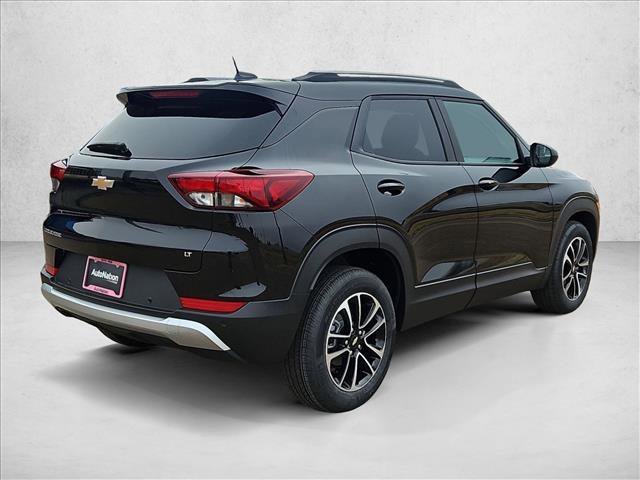 New 2026 Chevrolet TrailBlazer LT w/ Convenience Package image 2