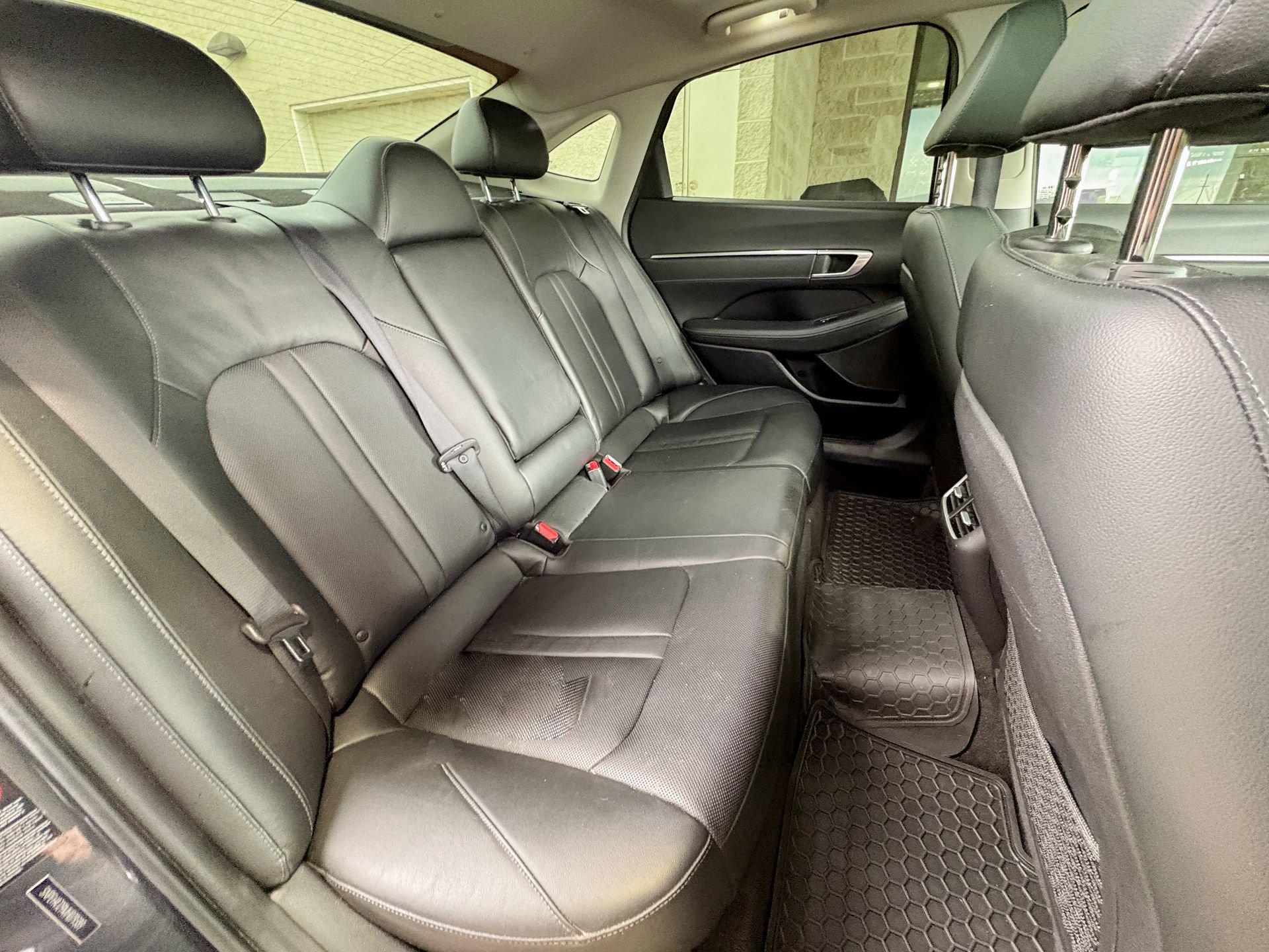 Used 2021 Hyundai Sonata Limited image 25