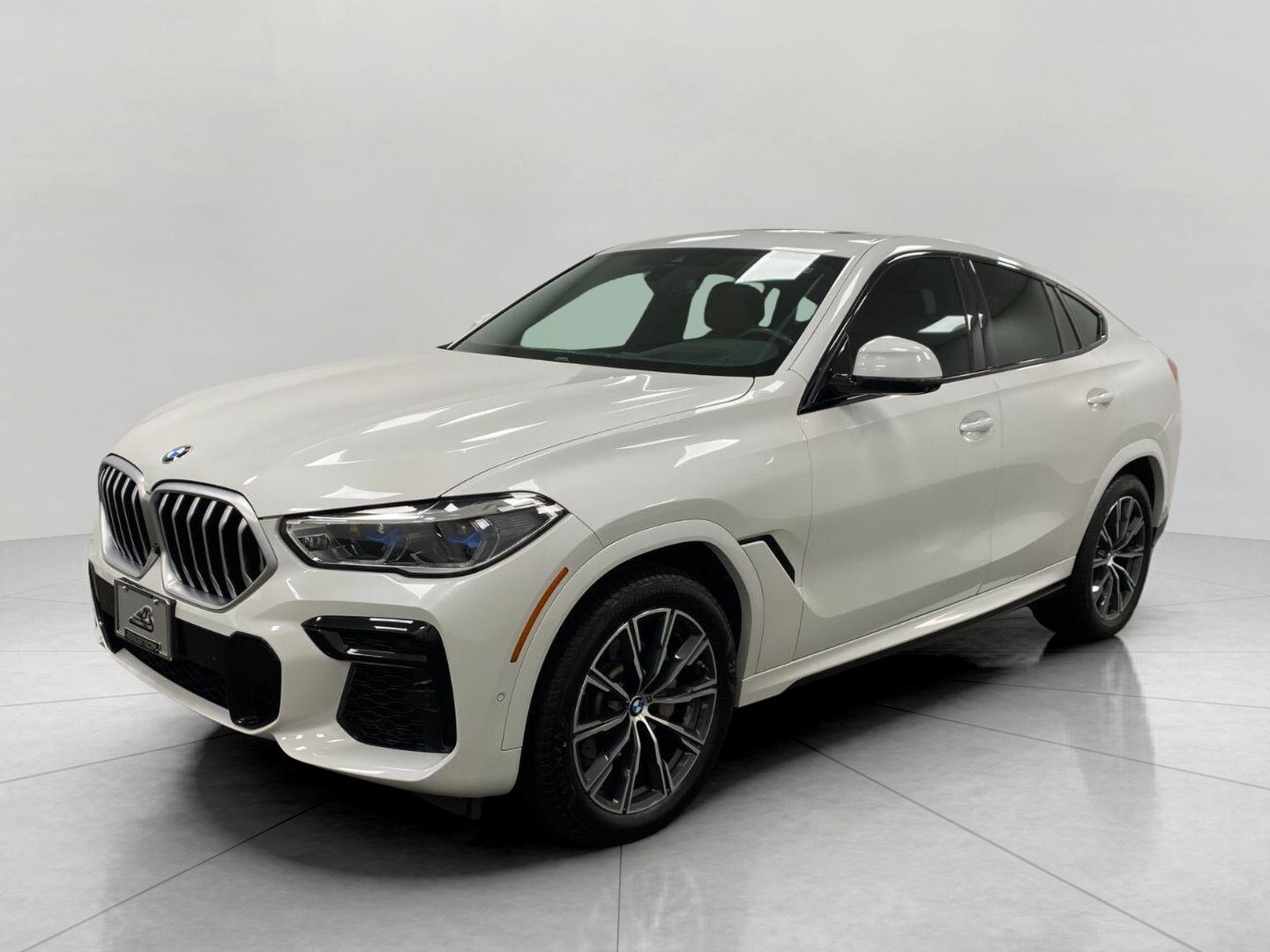 Used 2022 BMW X6 xDrive40i w/ Executive Package AWD/4WD image 7
