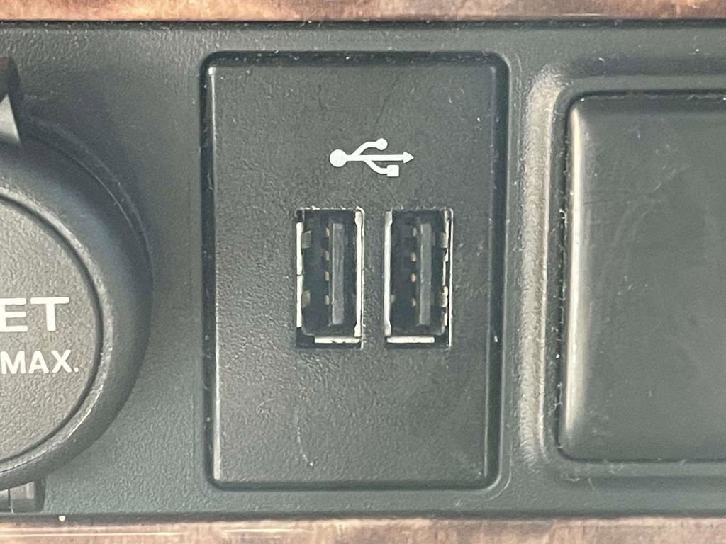 Used 2020 Nissan Armada SL w/ Premium Package AWD/4WD image 24