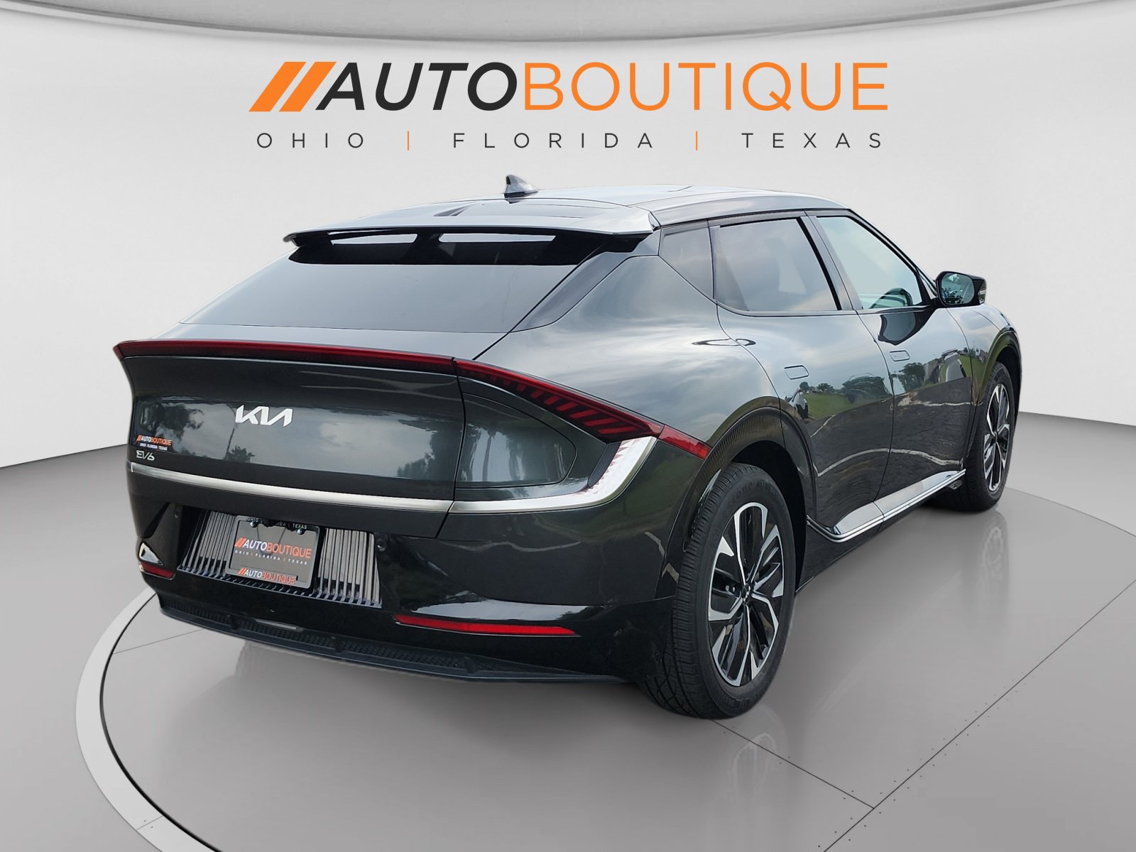 Used 2023 Kia EV6 Wind RWD image 5
