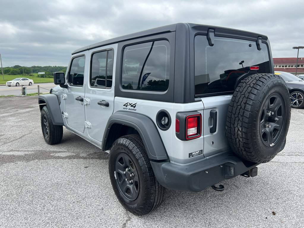 Used 2024 Jeep Wrangler Sport image 7