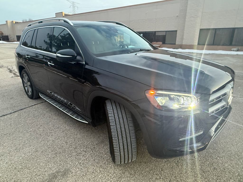Used 2021 Mercedes-Benz GLS 450 4MATIC image 7