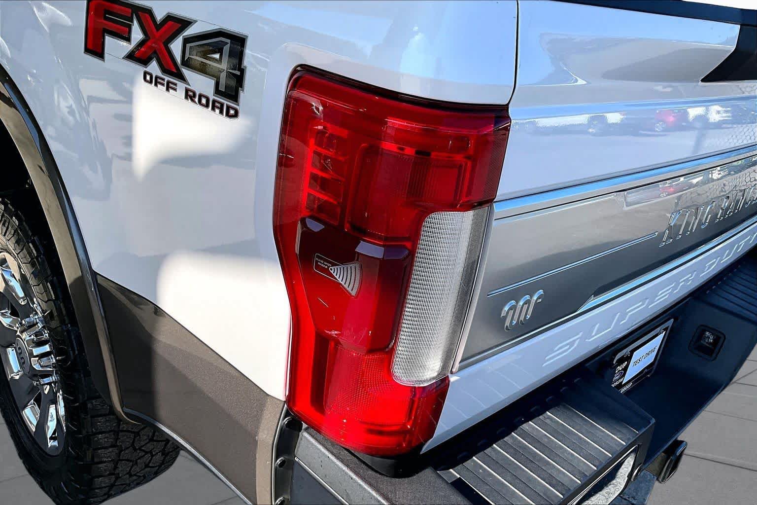 Used 2017 Ford F250 King Ranch w/ King Ranch Ultimate Package AWD/4WD image 27