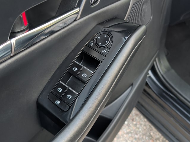 Used 2025 MAZDA CX-30 AWD 2.5 S w/ Preferred Package image 12