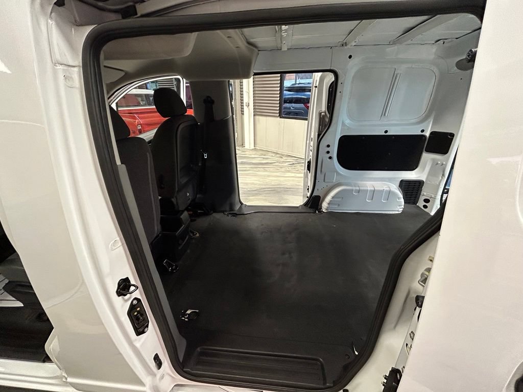 Used 2015 Nissan NV200 SV w/ Back Door Glass Package FWD image 38