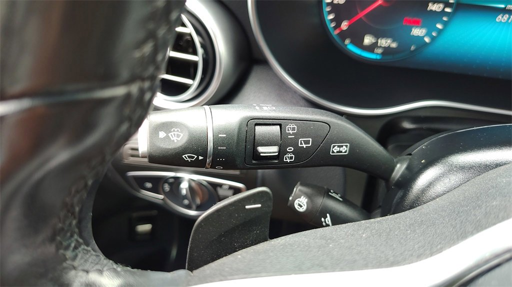 Used 2022 Mercedes-Benz GLC 300 4MATIC image 20