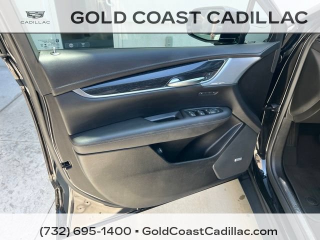 Certified 2023 Cadillac XT5 Premium Luxury w/ LPO, Floor Liner Package AWD/4WD image 16