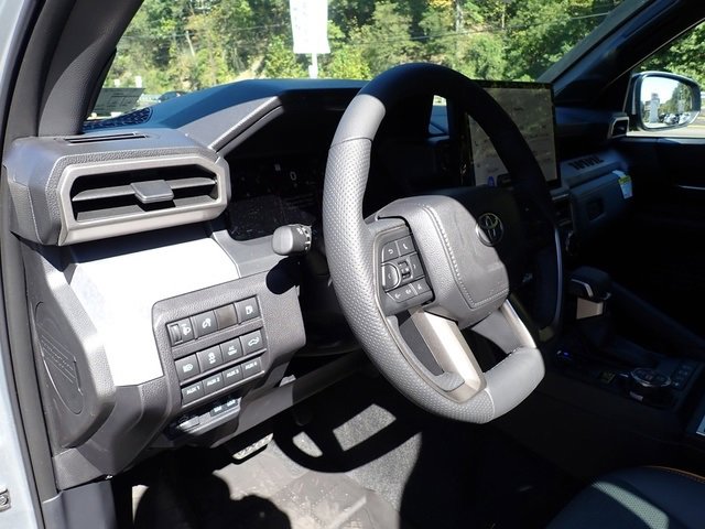 Certified 2025 Toyota Tacoma Trailhunter w/ Tow Tech Package image 16