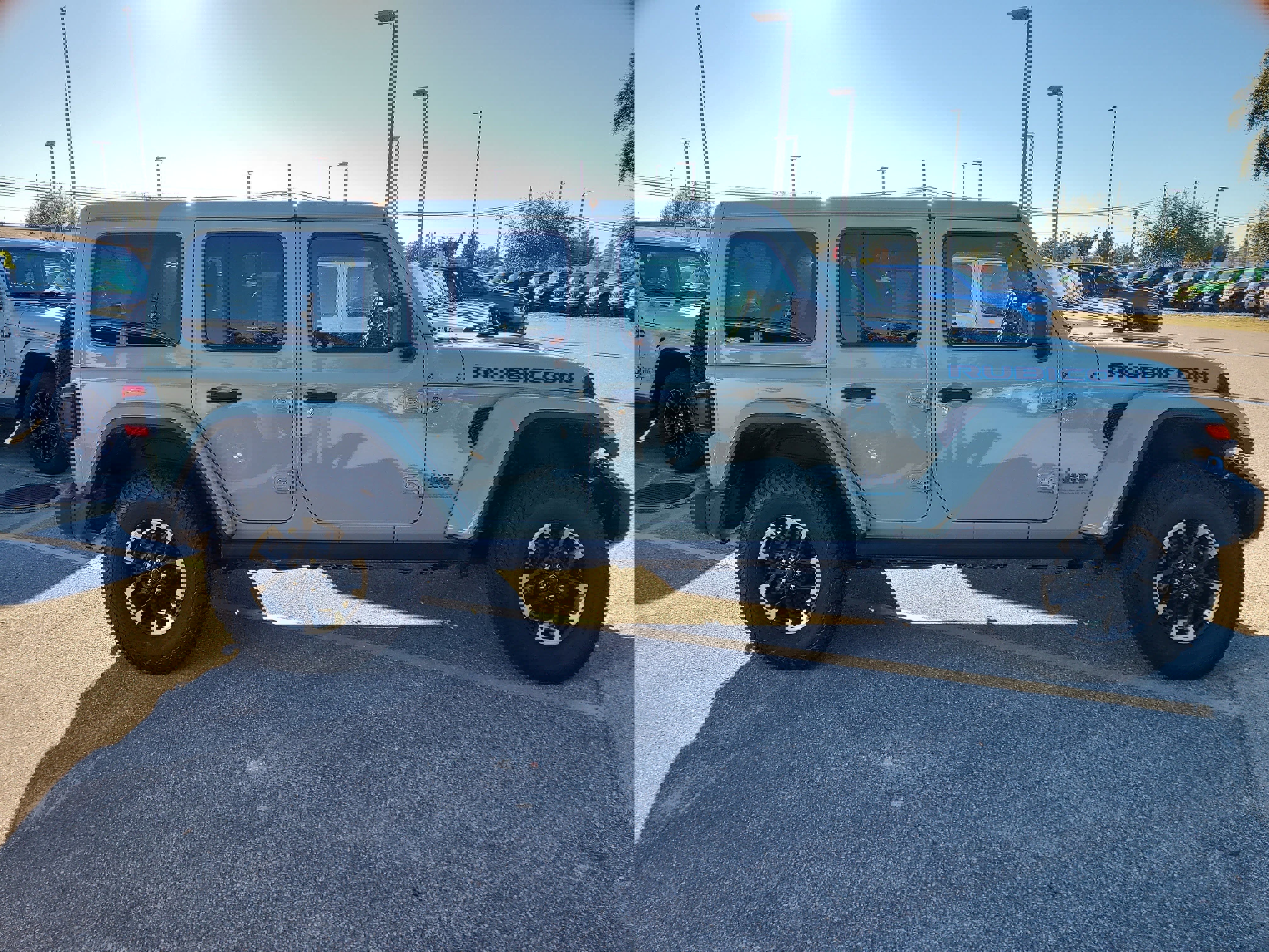 Used 2024 Jeep Wrangler Unlimited Rubicon 4xe image 7