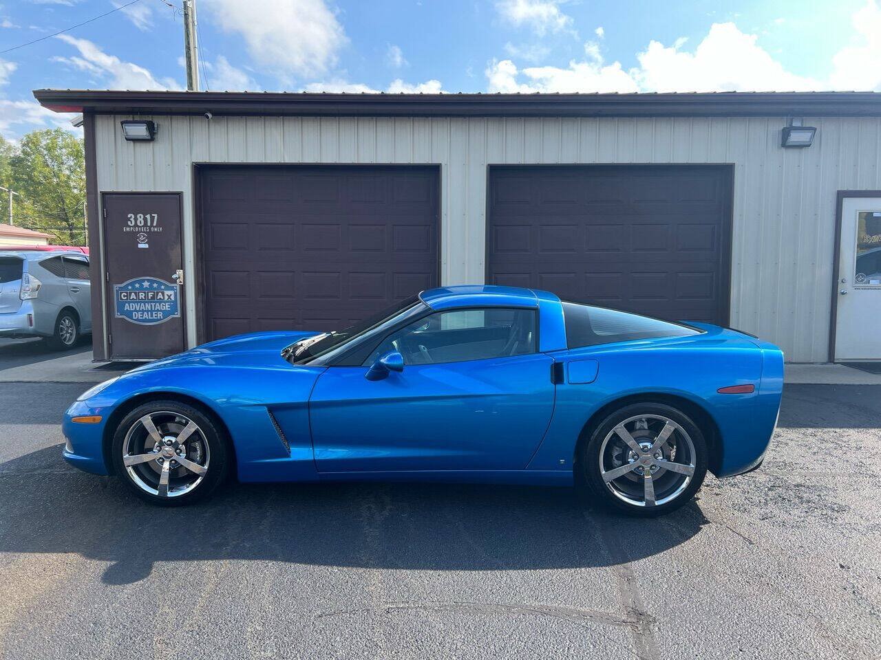 Used 2008 Chevrolet Corvette Coupe w/ Preferred Equipment Group RWD image 4