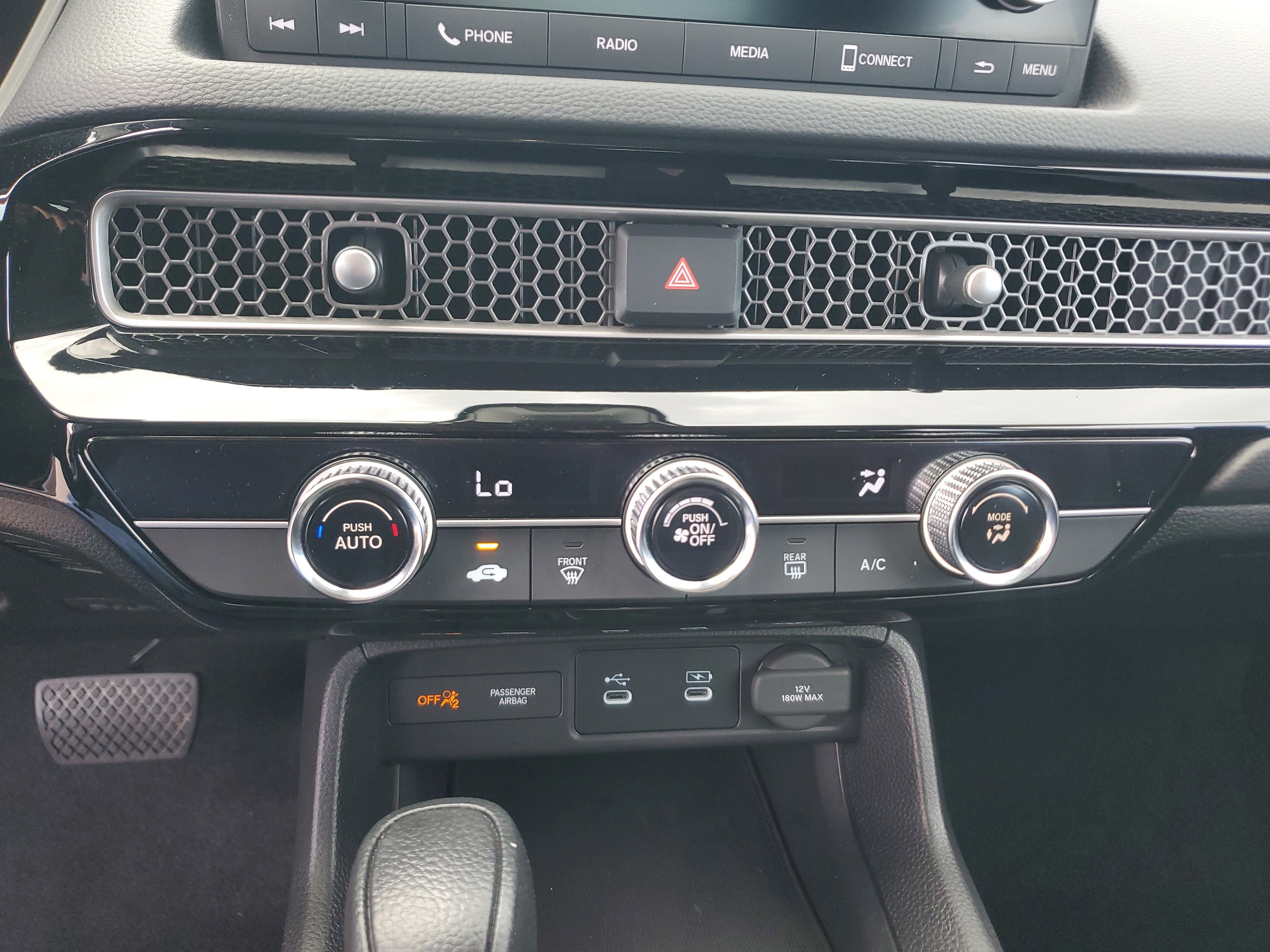 Used 2025 Honda Civic LX image 28