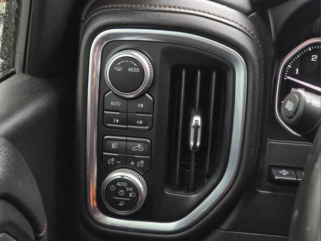 Used 2021 GMC Sierra 1500 AT4 w/ AT4 Premium Package AWD/4WD image 15
