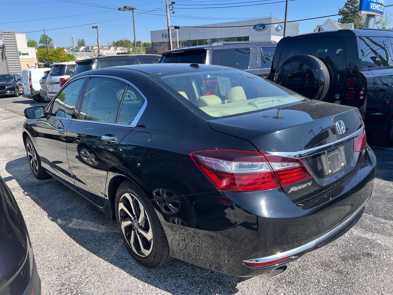 Used 2016 Honda Accord EX-L image 8